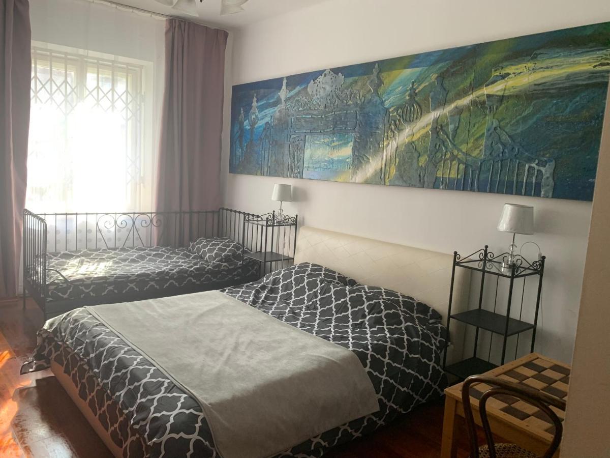 Beautiful And Charming Apartment In The Heart Of The Old Town Varşovia Exterior foto
