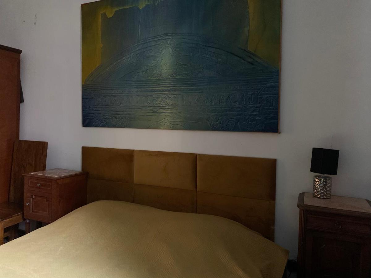 Beautiful And Charming Apartment In The Heart Of The Old Town Varşovia Exterior foto