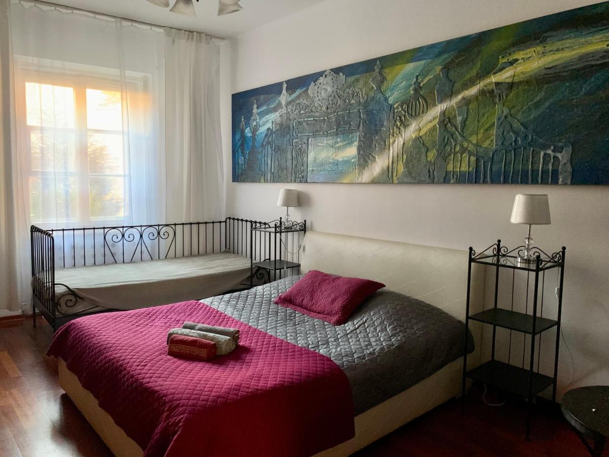 Beautiful And Charming Apartment In The Heart Of The Old Town Varşovia Exterior foto
