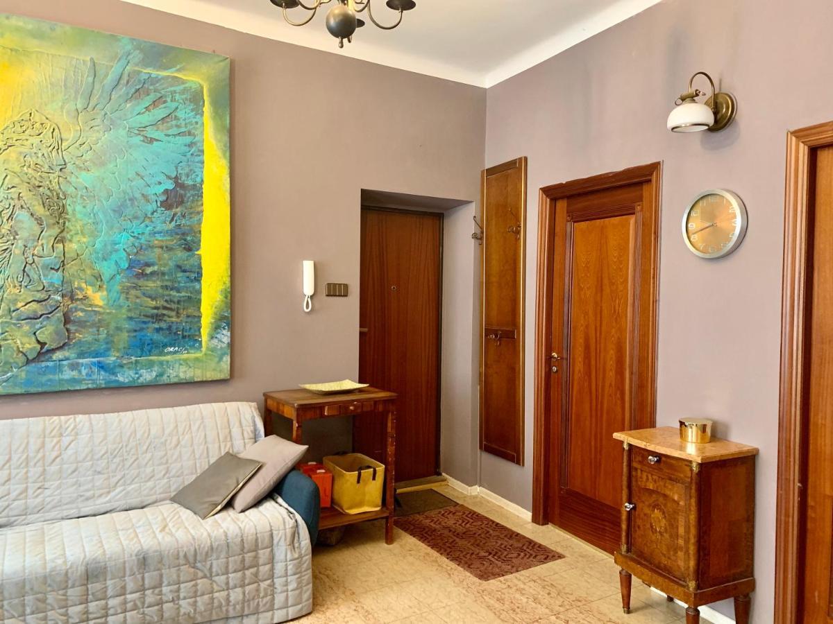 Beautiful And Charming Apartment In The Heart Of The Old Town Varşovia Exterior foto